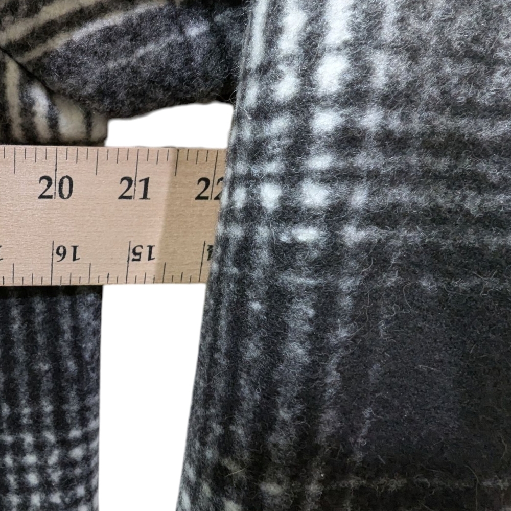{FLAW} Lane Bryant Black and White Plaid Funnel Neck Pea Car Wool Blend Coat (M) - Picture 10 of 11